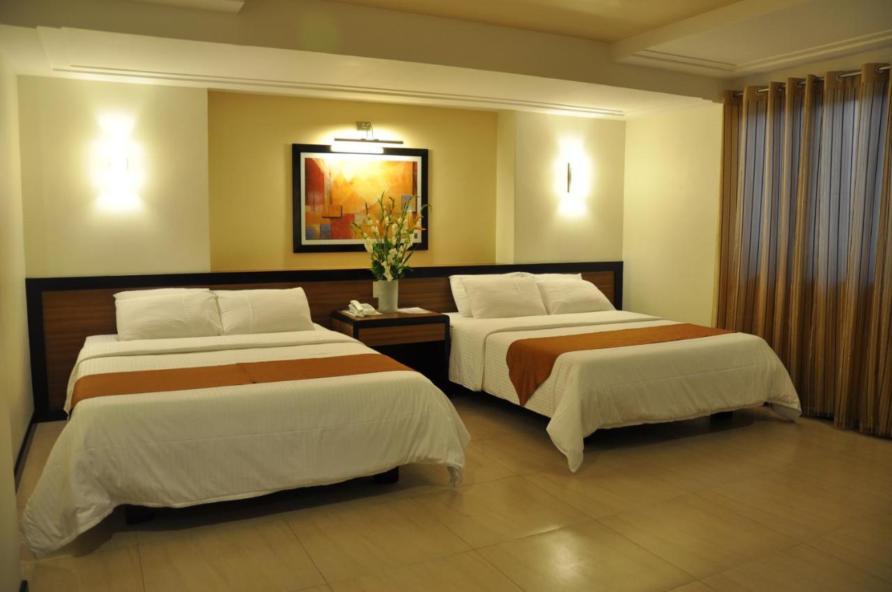 O Hotel Bacolod Eksteriør billede